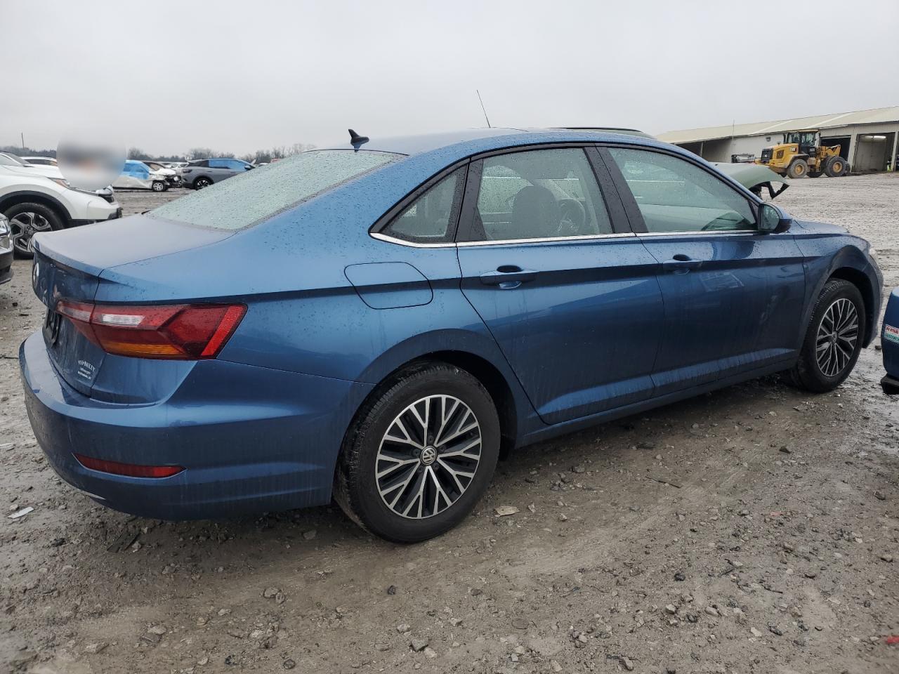 2019 Volkswagen Jetta - Image 3