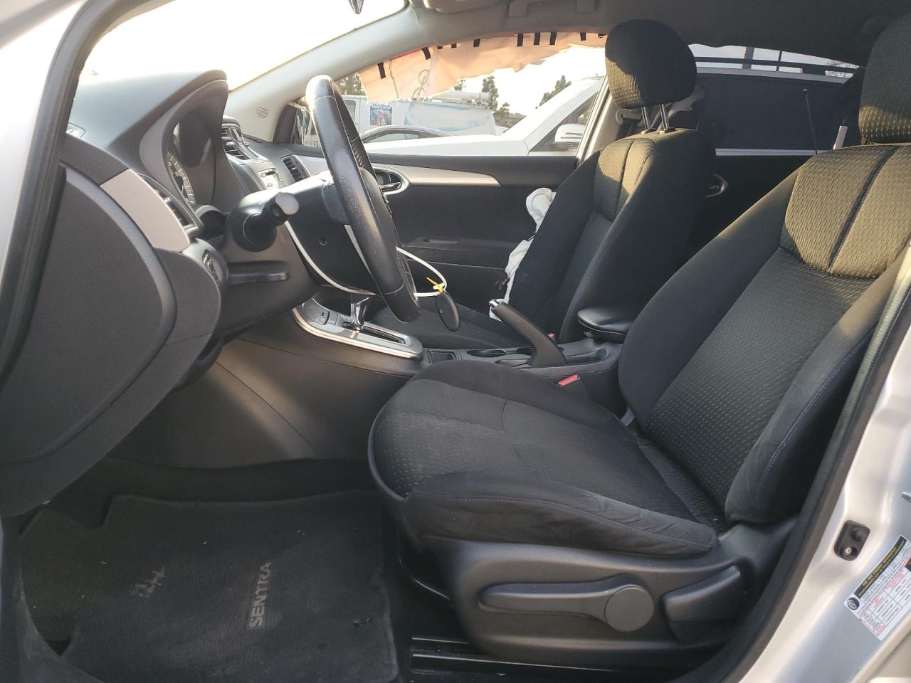 2014 Nissan Sentra - Image 7