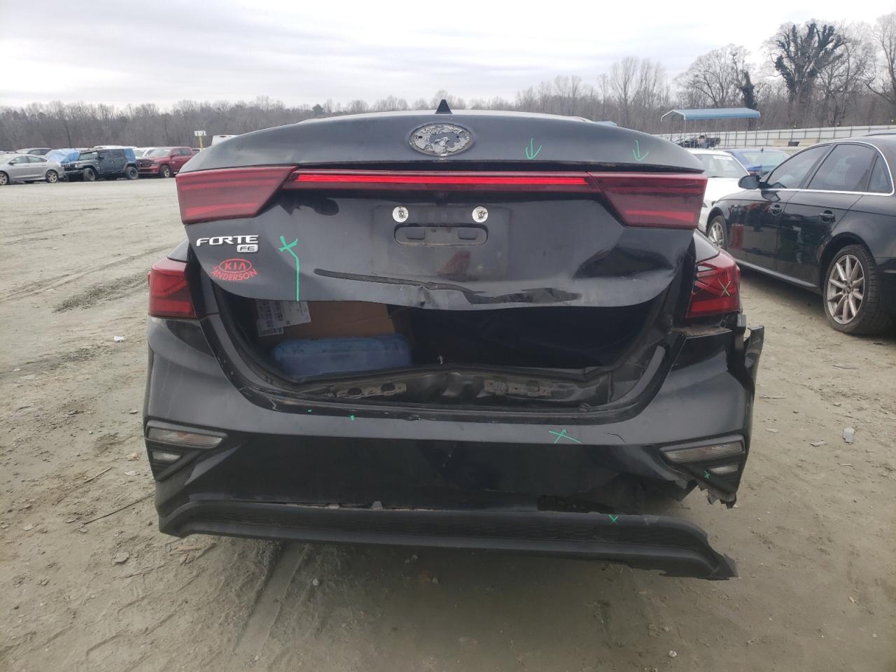 2021 Kia Forte - Image 6