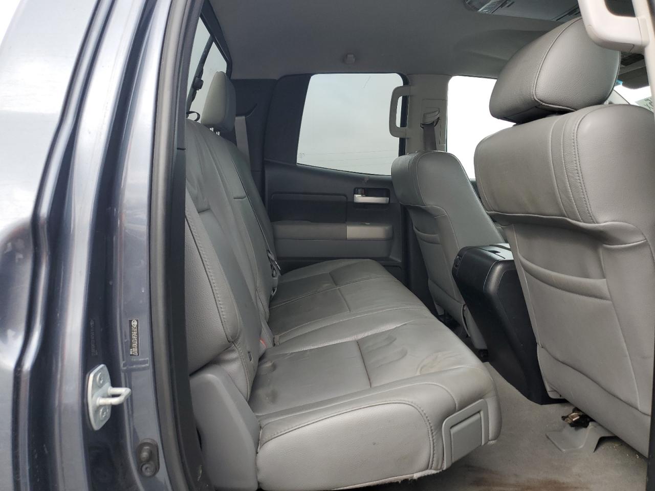 2007 Toyota Tundra - Image 10