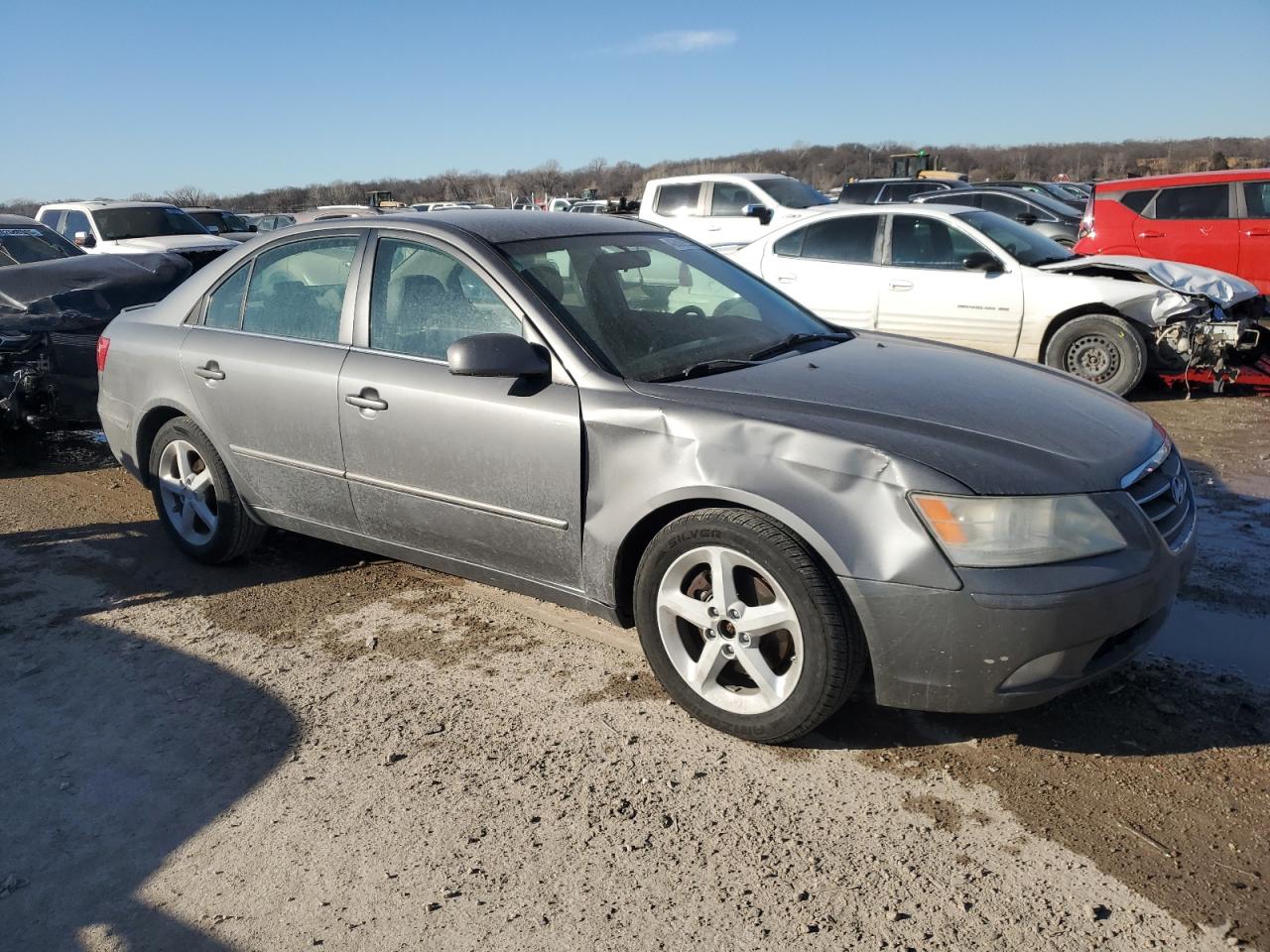 2009 Hyundai Sonata - Image 4
