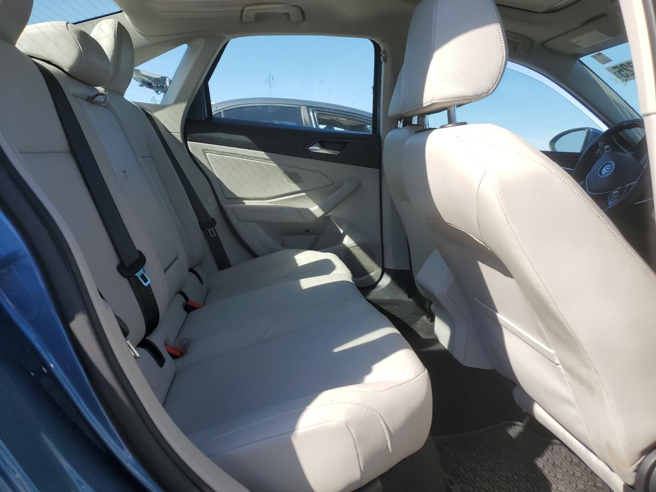 2019 Volkswagen Jetta - Image 10