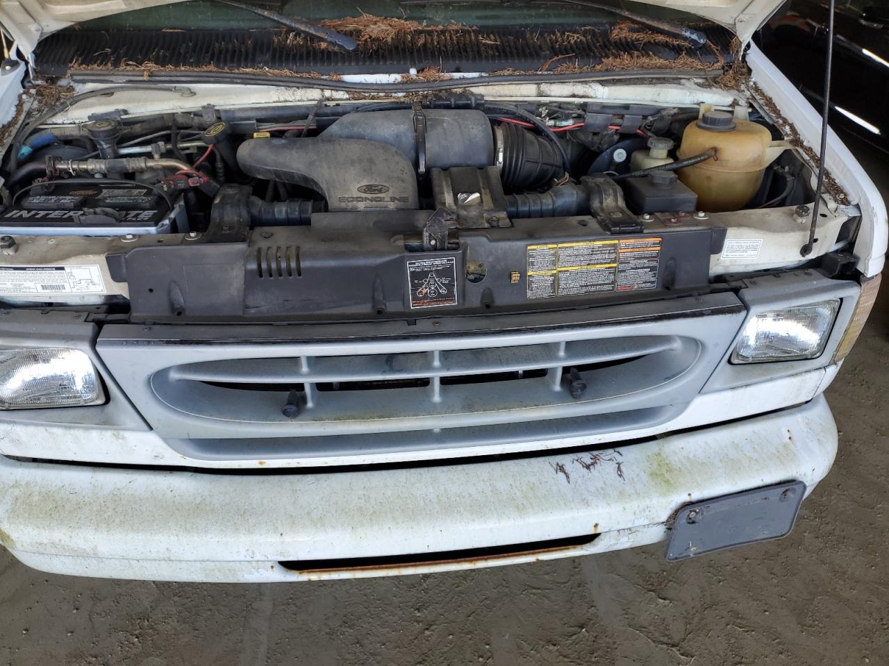 1997 Ford Econoline - Image 11