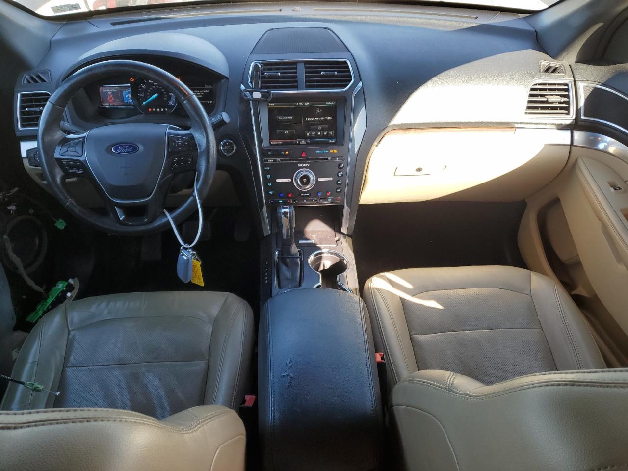 2016 Ford Explorer - Image 8