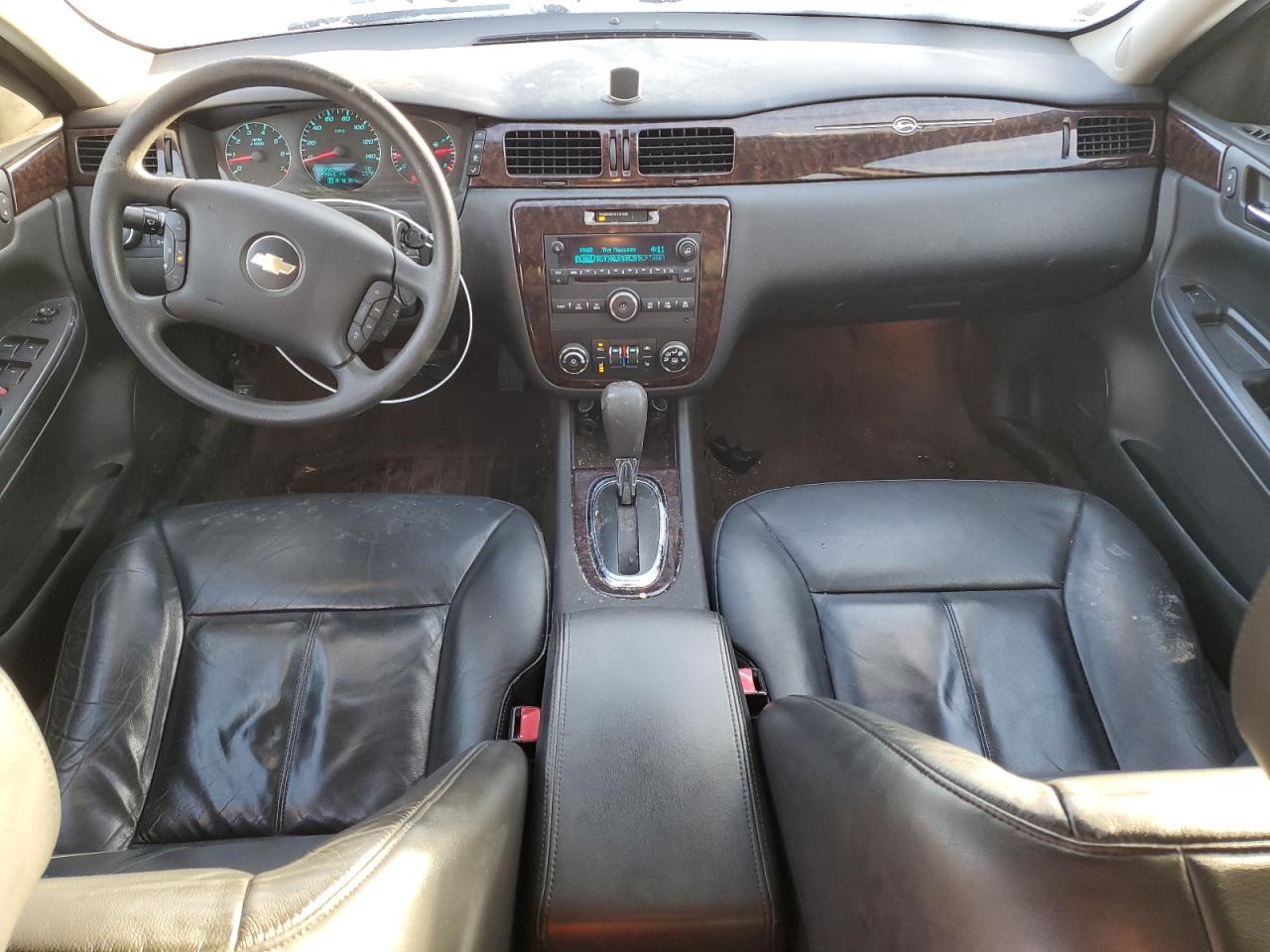 2016 Chevrolet Impala - Image 8