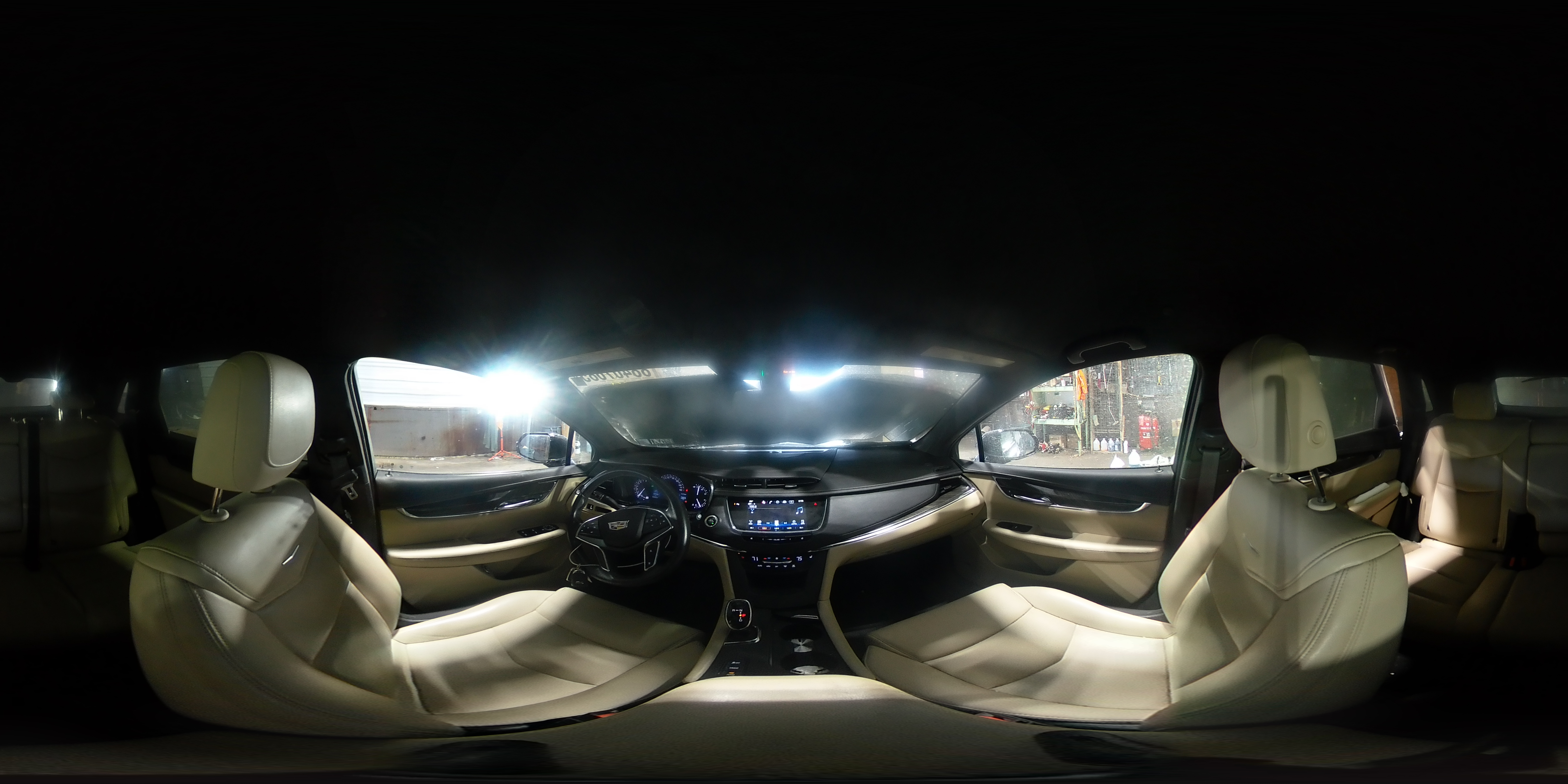 2019 Cadillac XT5 - Image 13