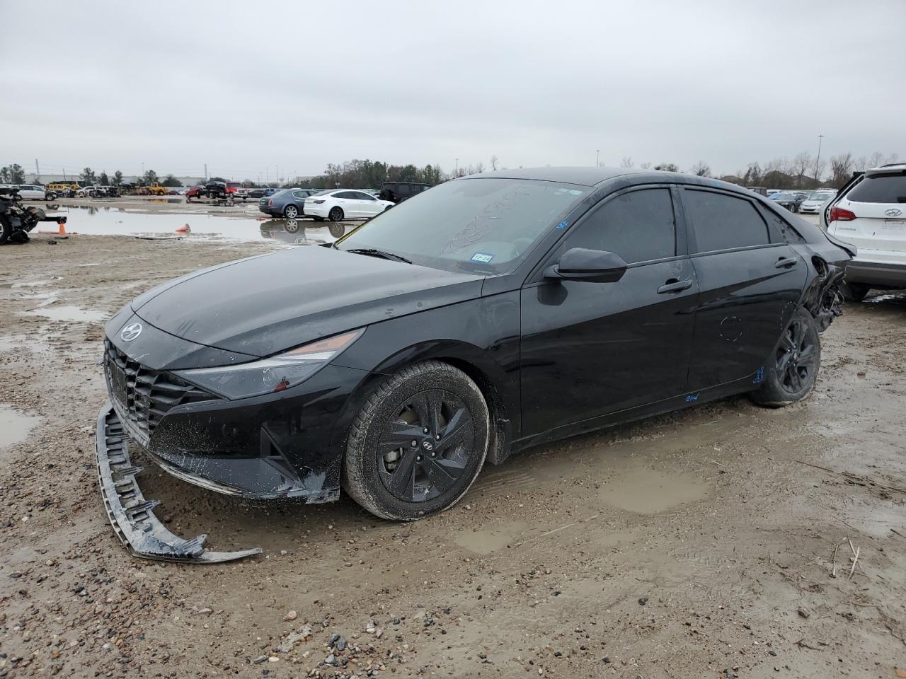 2023 Hyundai Elantra - Image 1