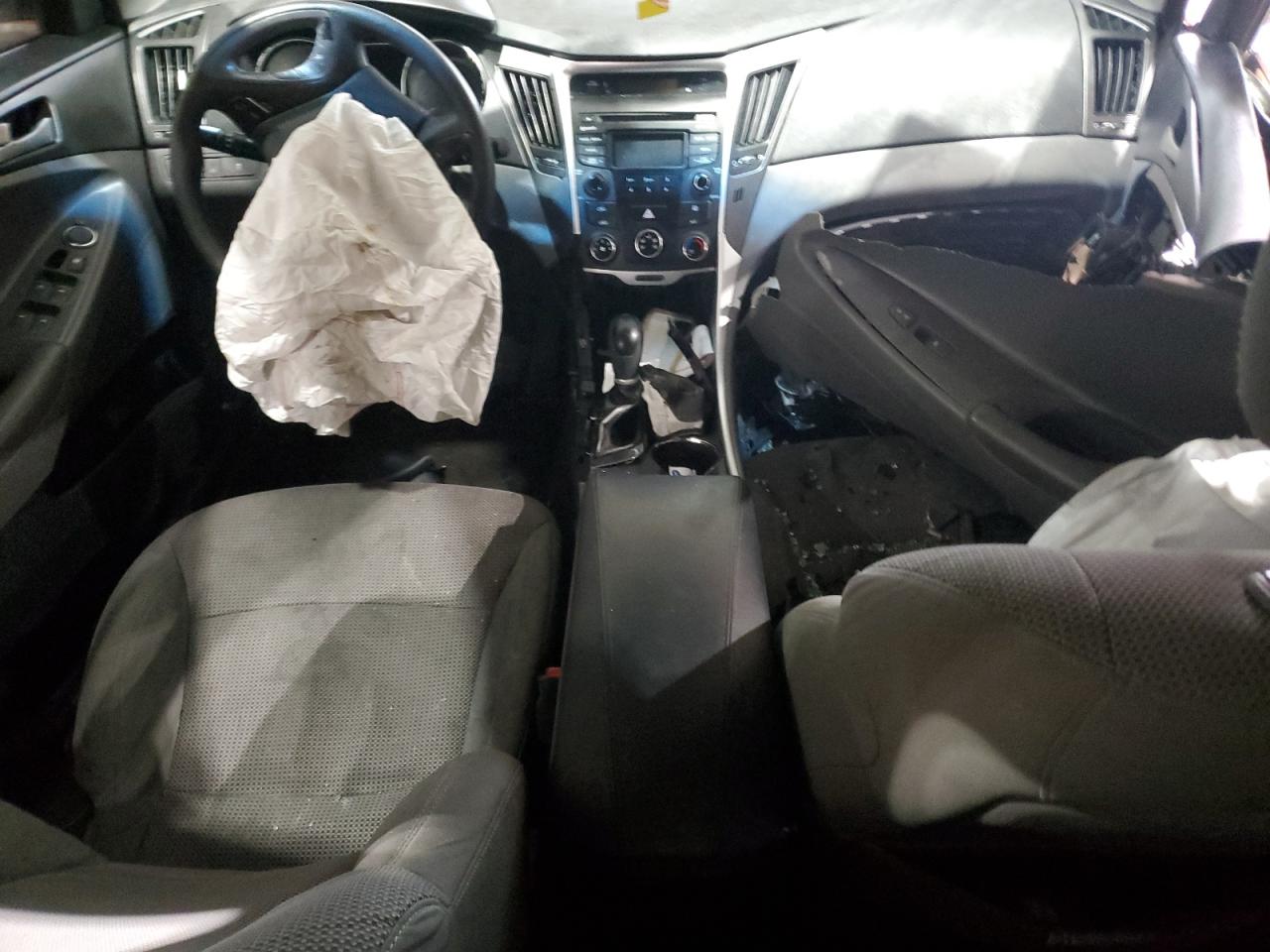 2014 Hyundai Sonata - Image 8
