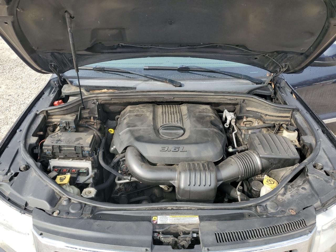 2011 Jeep Grand Cherokee - Image 12