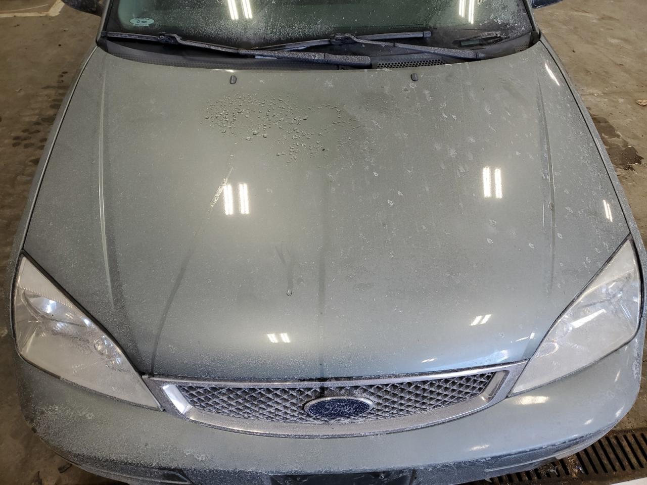 2005 Ford Focus - Image 11