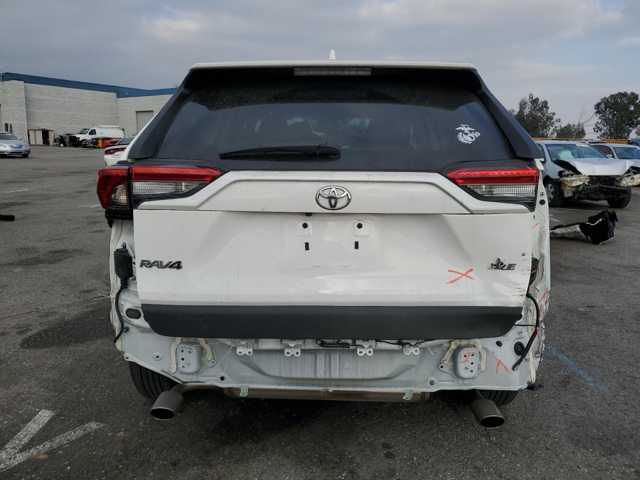 2021 Toyota RAV 4 - Image 6