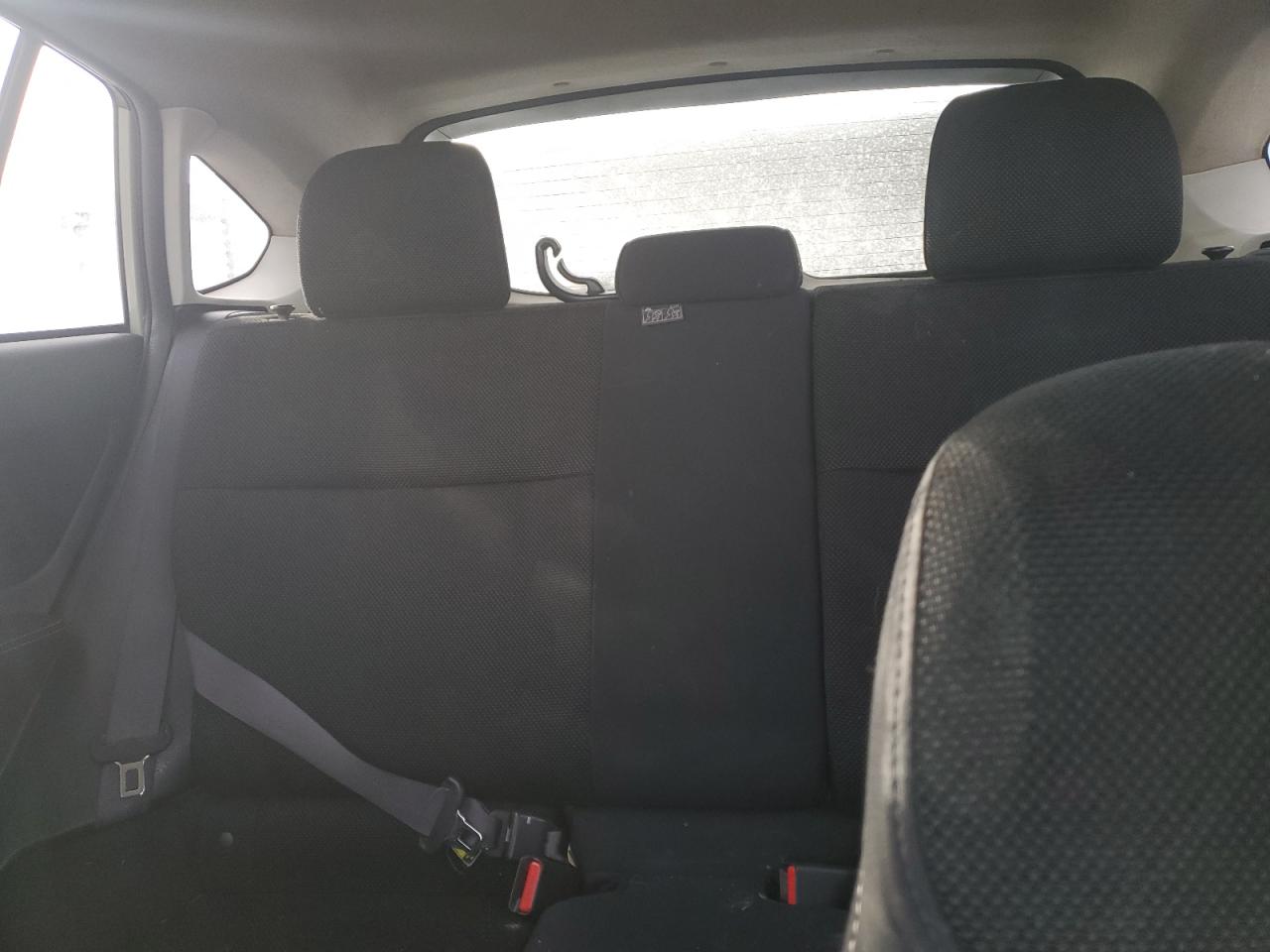 2015 Subaru XV - Image 10