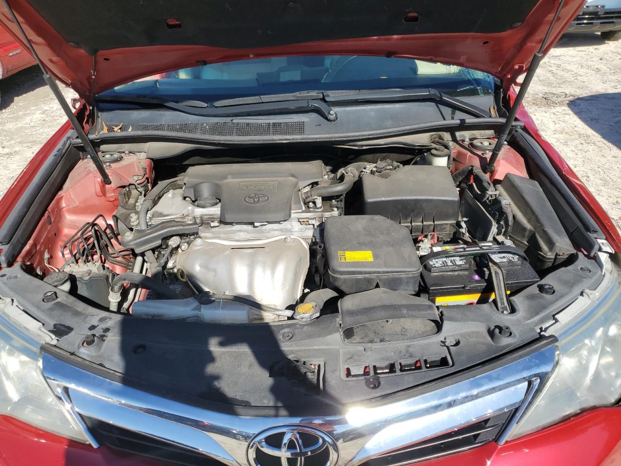 2013 Toyota Camry - Image 11