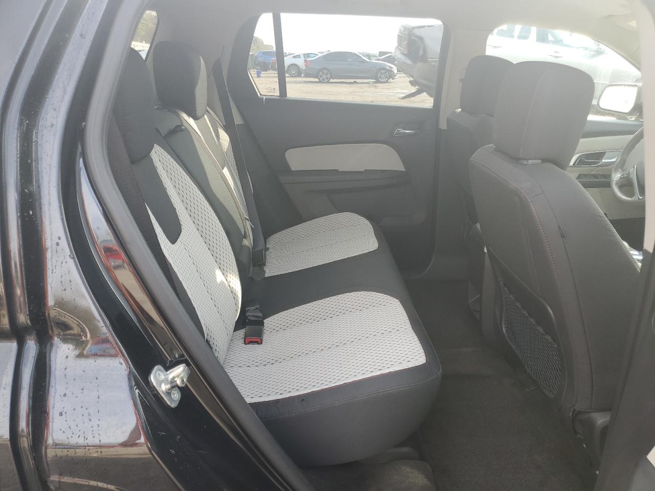 2010 GMC Terrain - Image 11