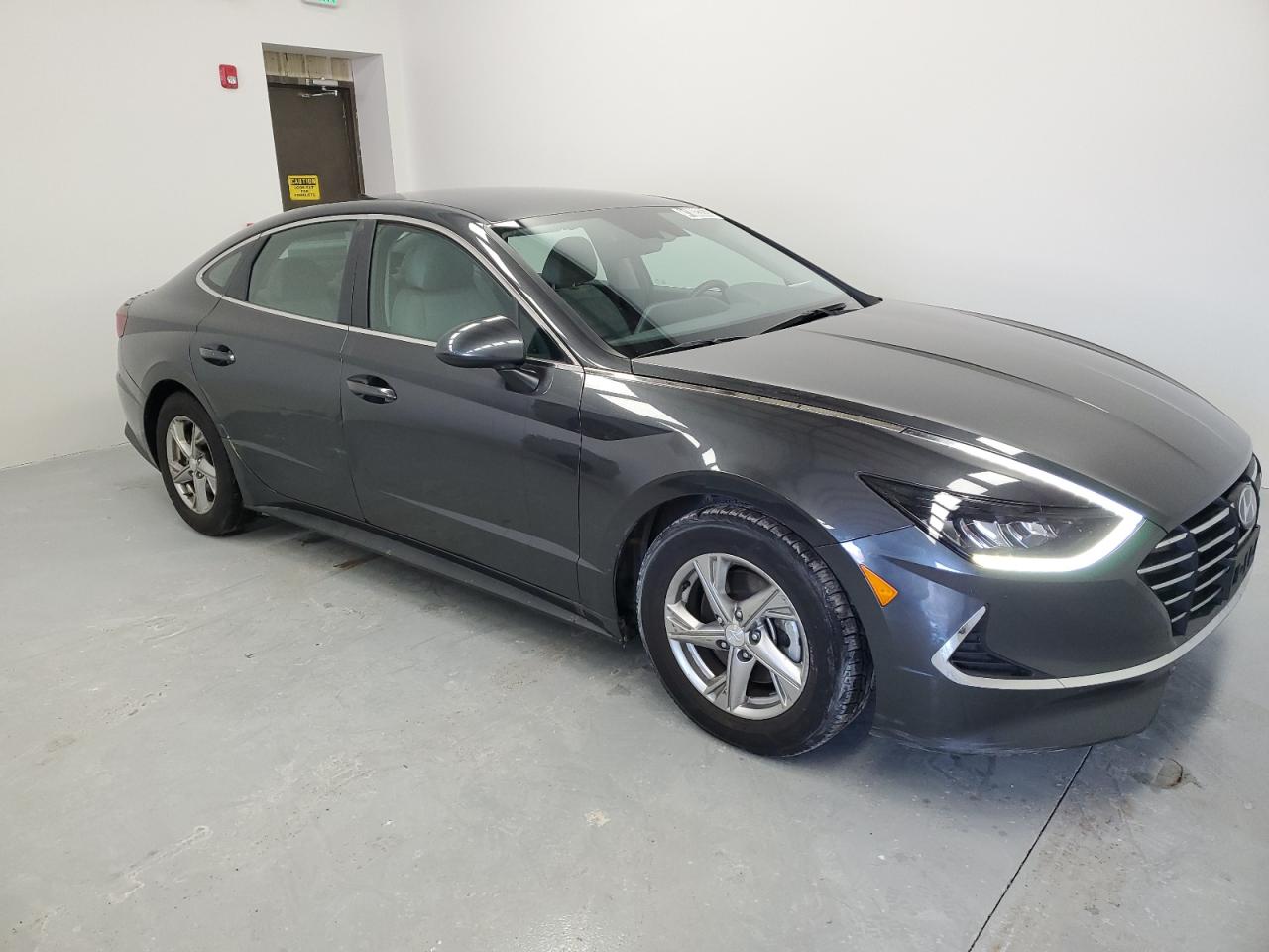 2021 Hyundai Sonata - Image 4