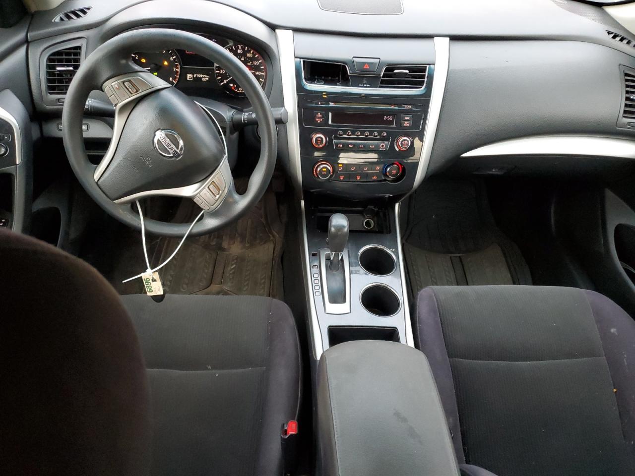 2013 Nissan Altima - Image 8