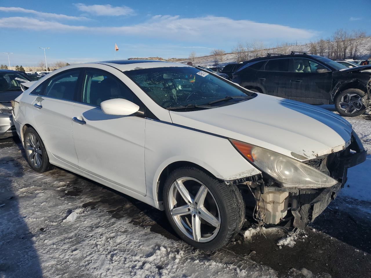 2011 Hyundai Sonata - Image 4