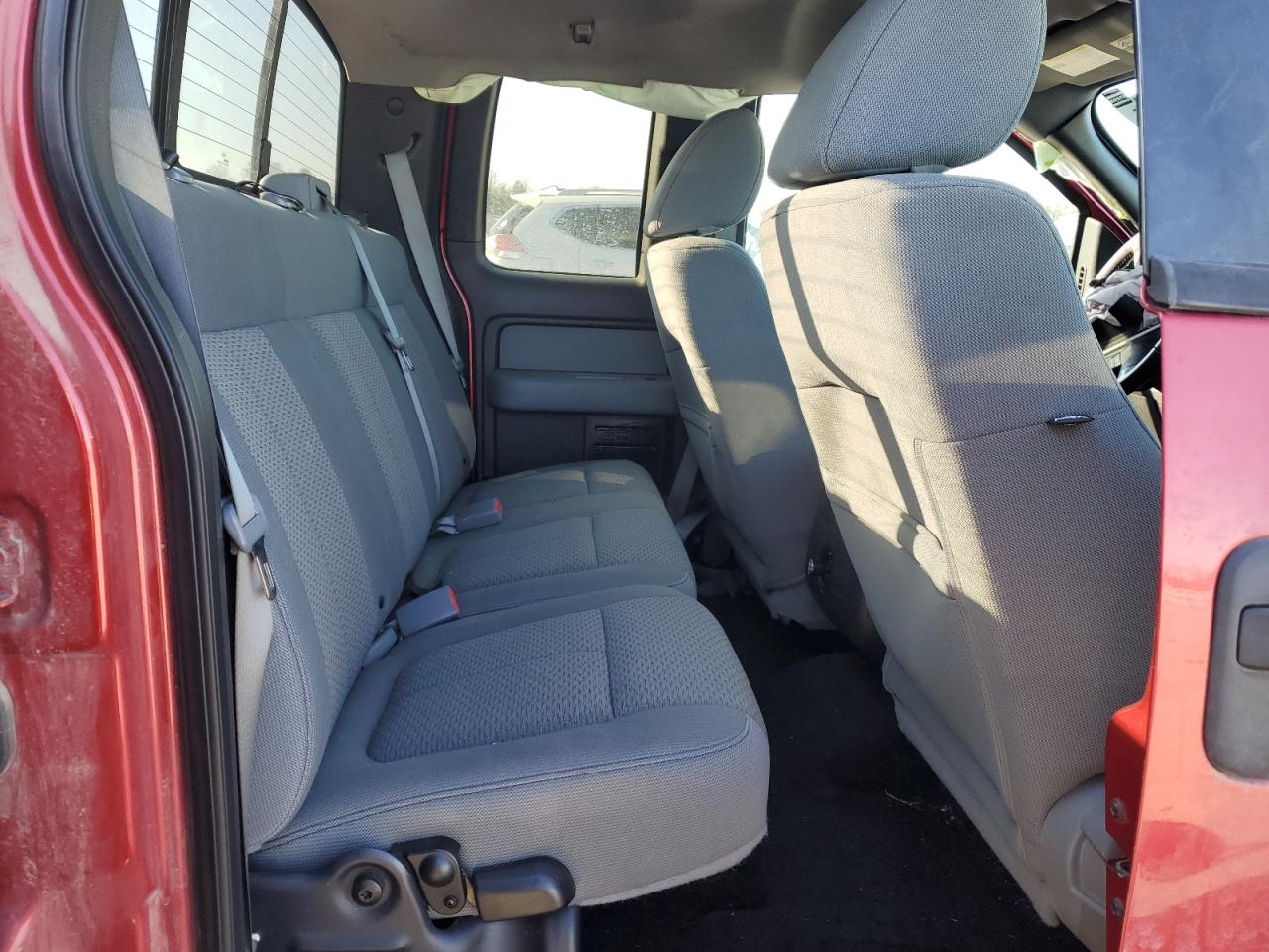2011 Ford F-150 - Image 10