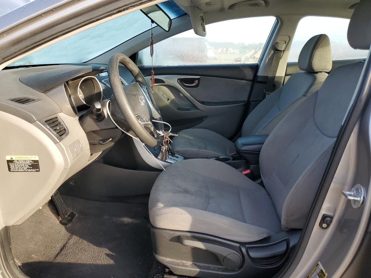 2011 Hyundai Elantra - Image 7