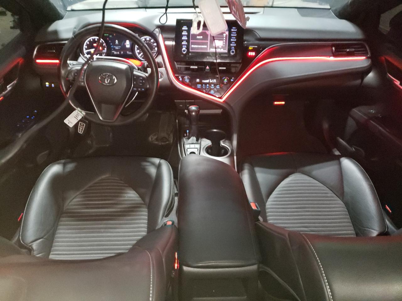 2022 Toyota Camry - Image 8