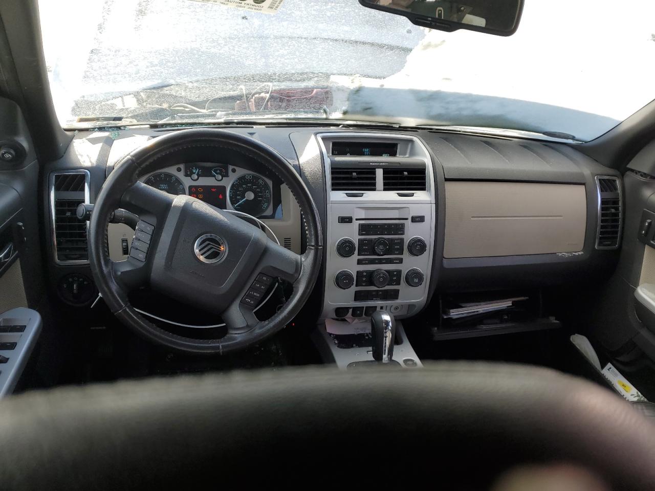 2010 Mercury Mariner - Image 8
