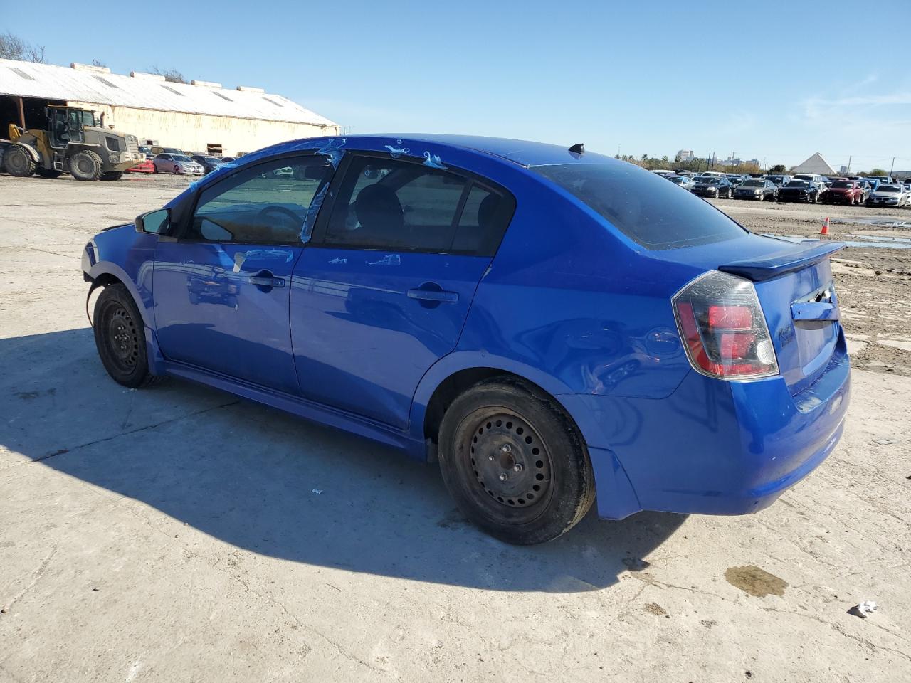 2011 Nissan Sentra - Image 2