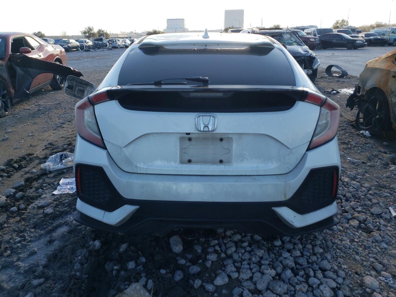2018 Honda Civic - Image 6