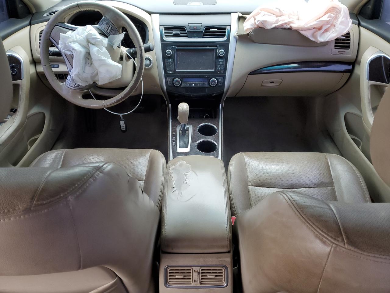 2013 Nissan Altima - Image 8