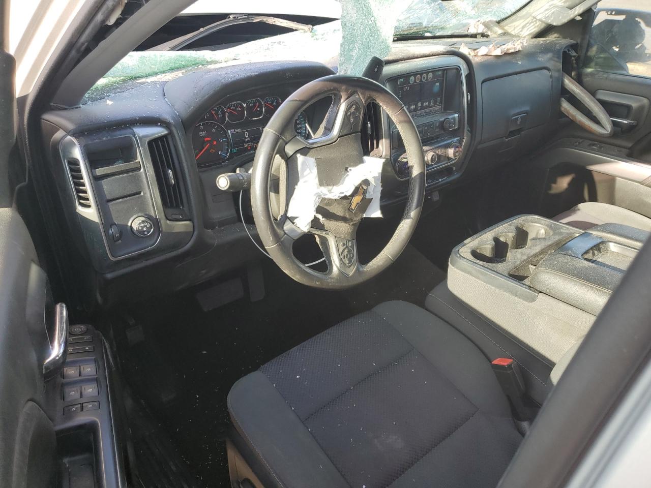 2017 Chevrolet Silverado - Image 8
