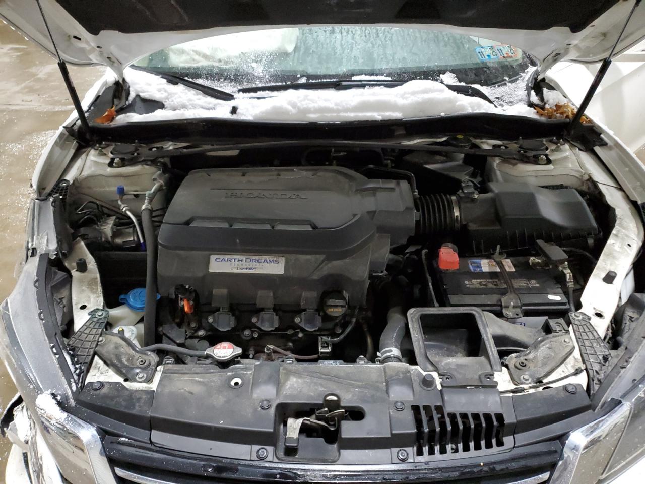 2015 Honda Accord - Image 11