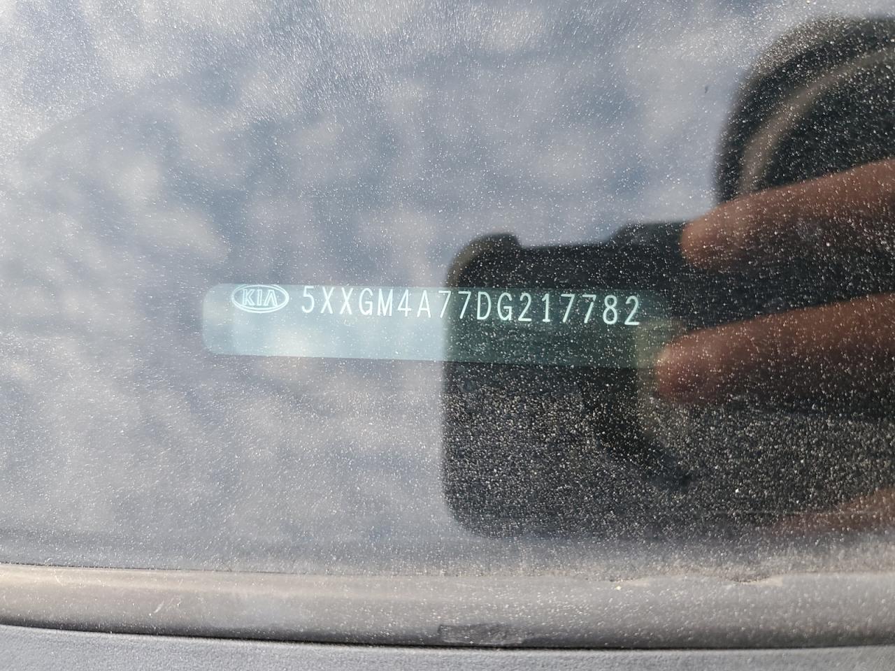 2013 Kia Optima - Image 12