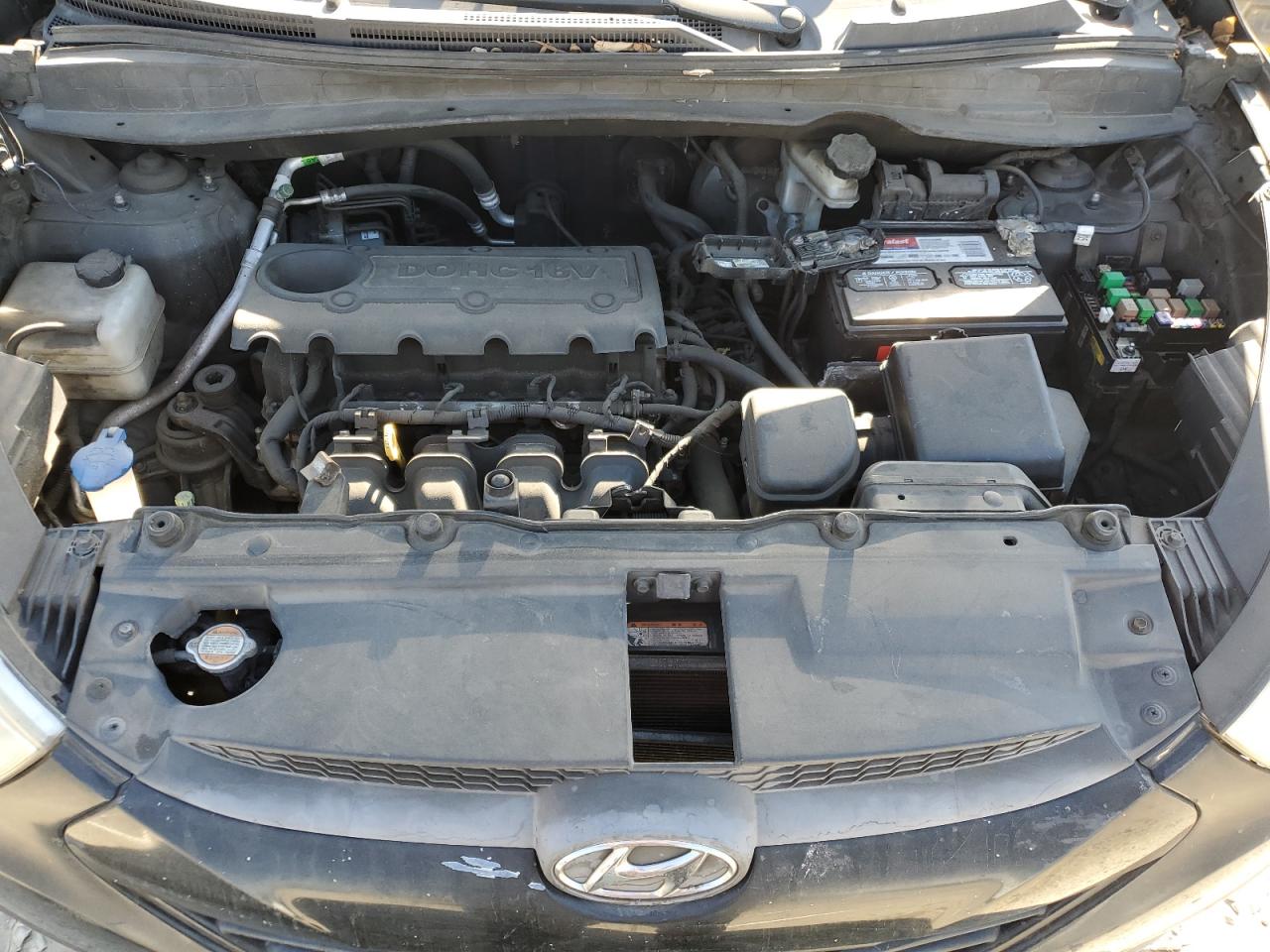 2012 Hyundai Tucson - Image 12