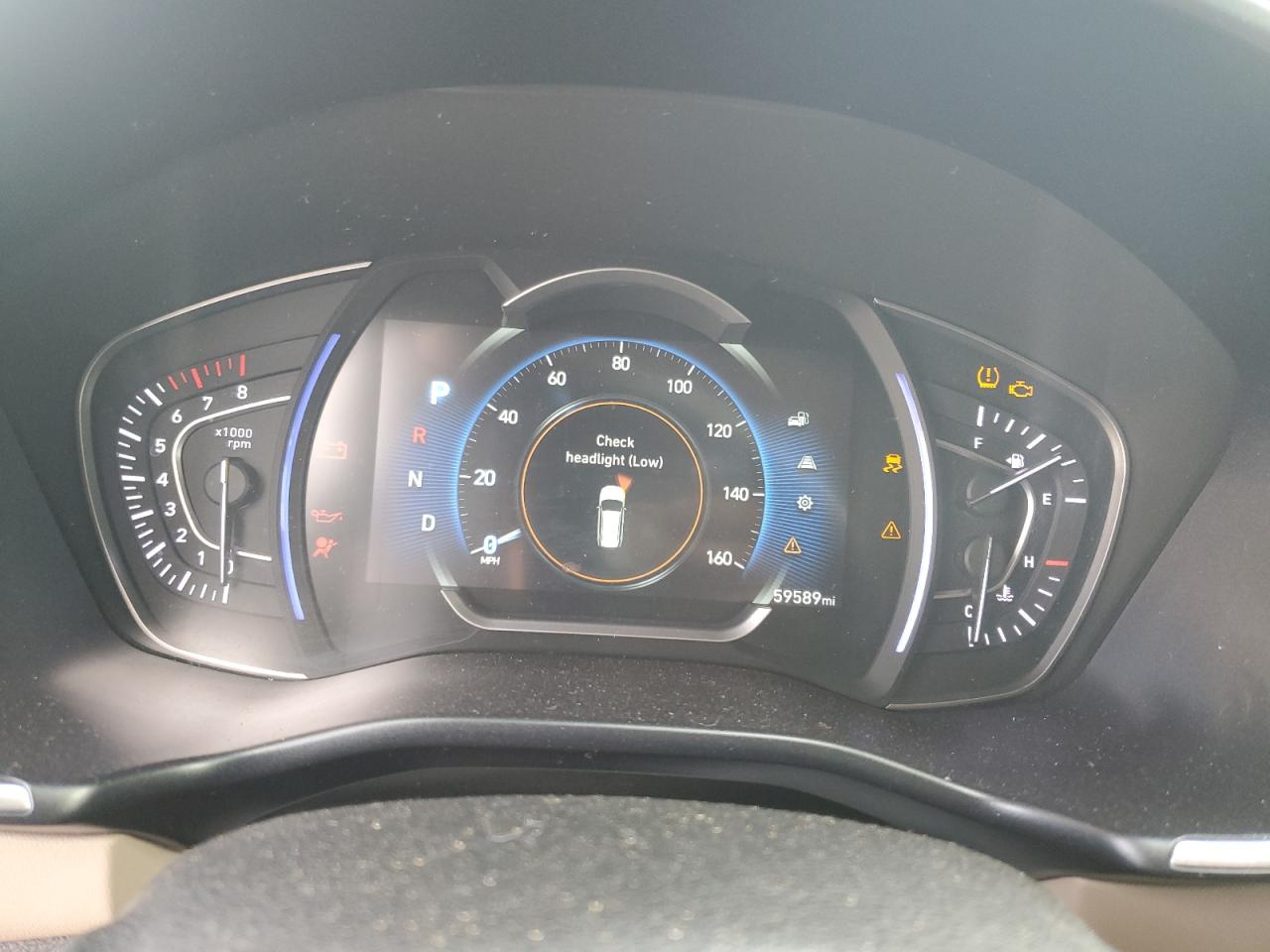 2019 Hyundai Santa Fe - Image 9