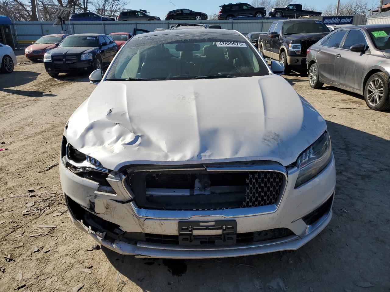 2018 Lincoln MKZ - Image 5