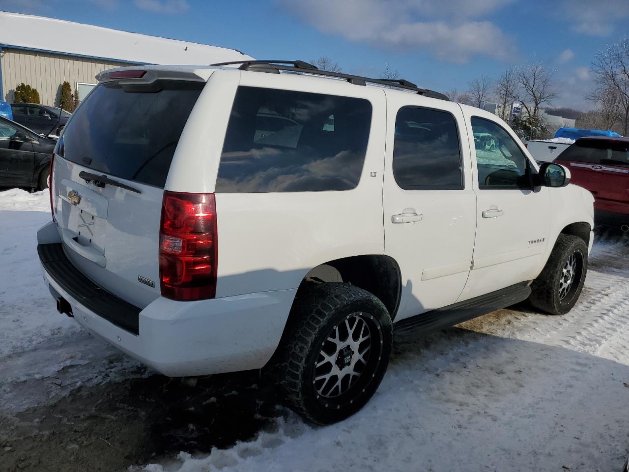 2009 Chevrolet Tahoe - Image 3