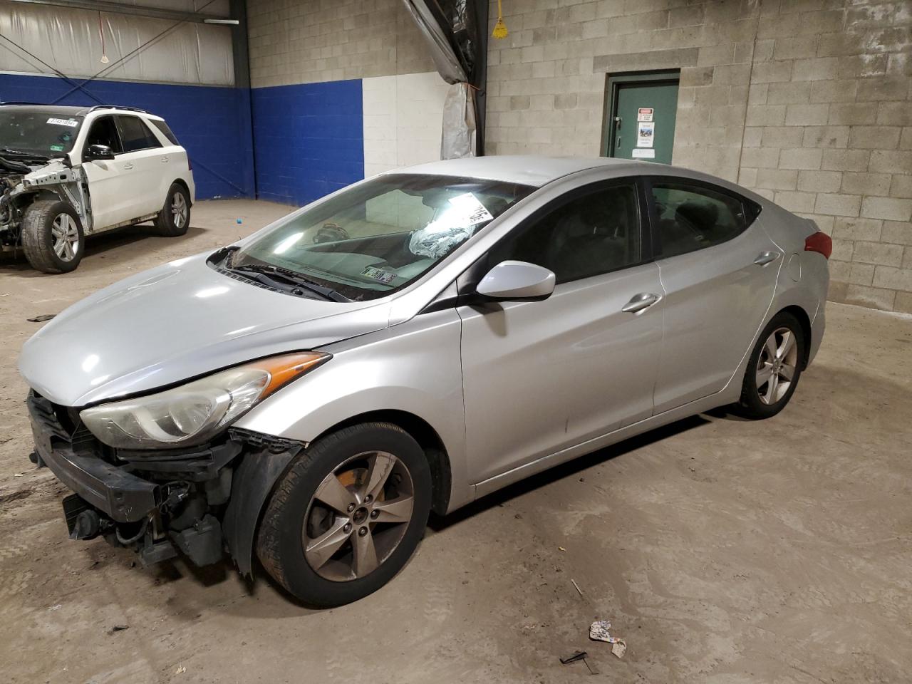 VIN 5NPDH4AE7DH265969 2013 HYUNDAI ELANTRA no.1