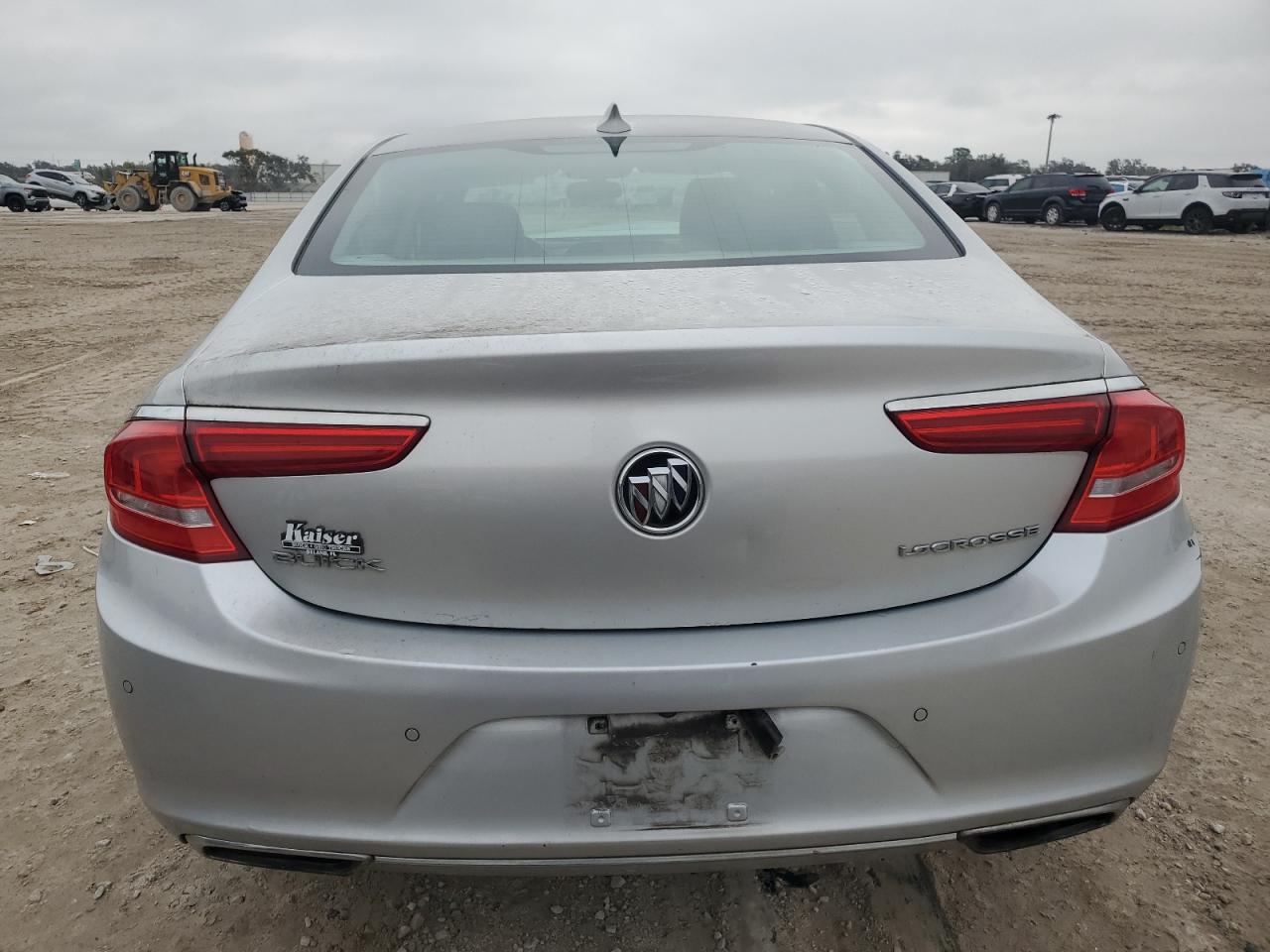 2017 Buick LaCrosse - Image 6