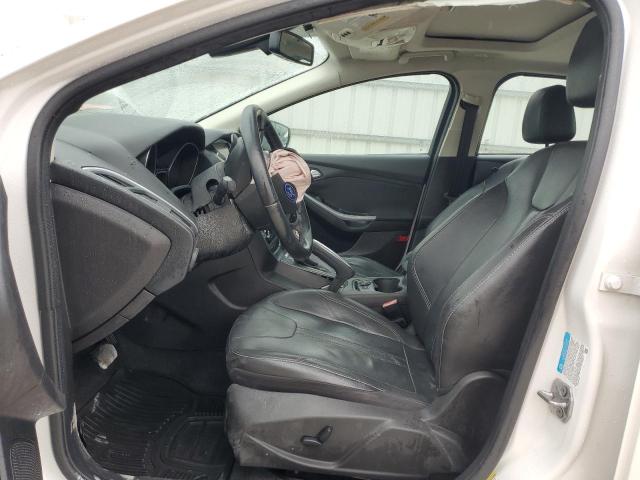  FORD FOCUS 2012 Biały