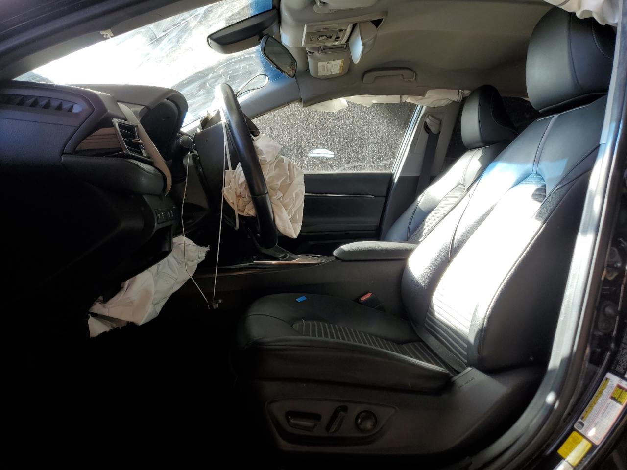 2020 Toyota Camry - Image 7