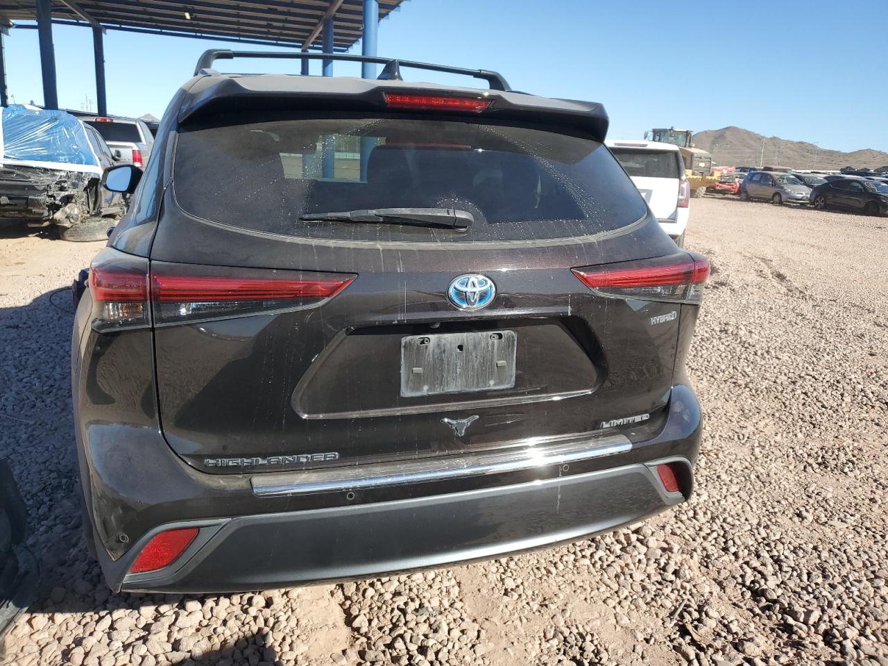 2020 Toyota Highlander - Image 6