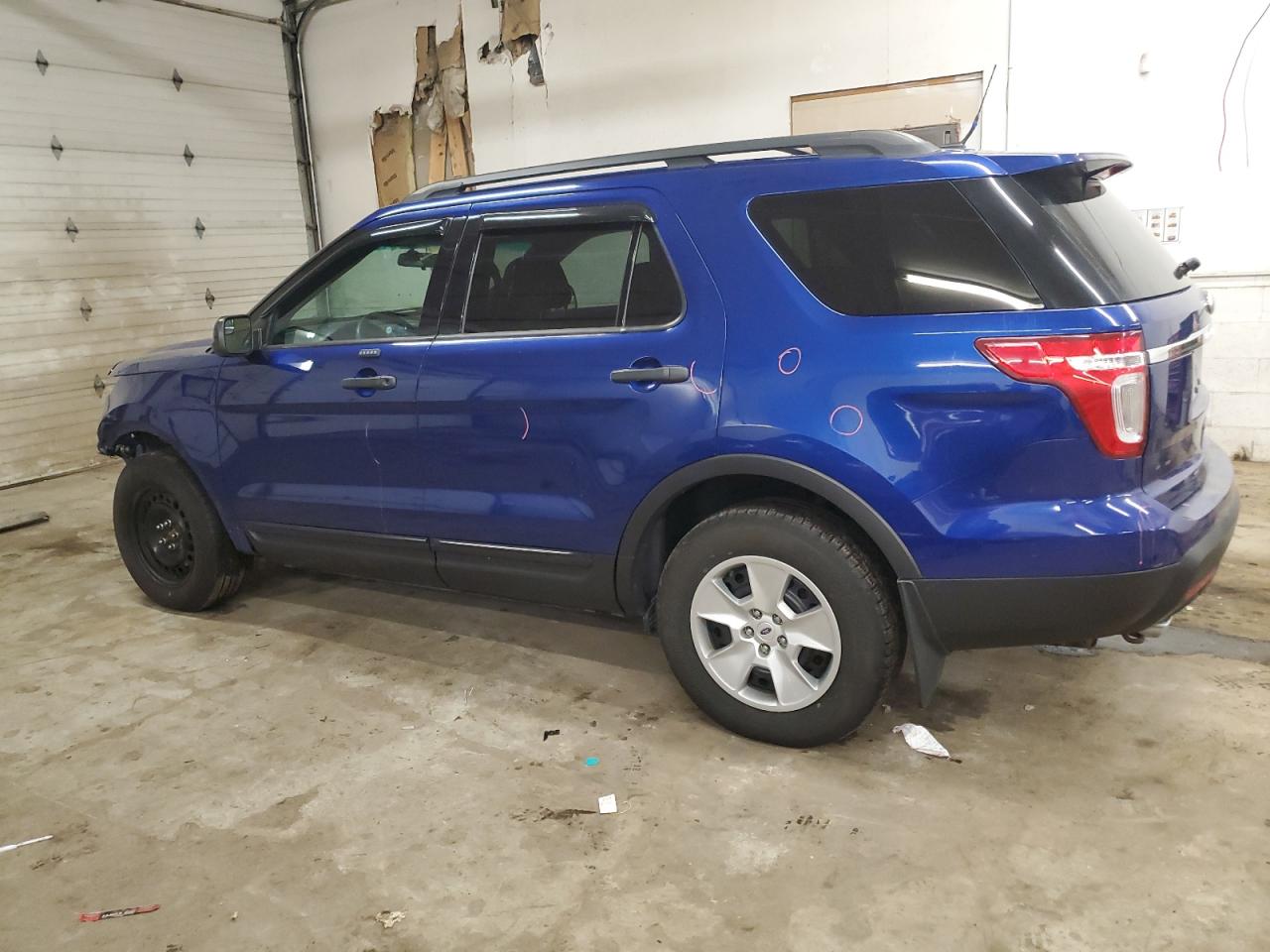 2013 Ford Explorer - Image 2