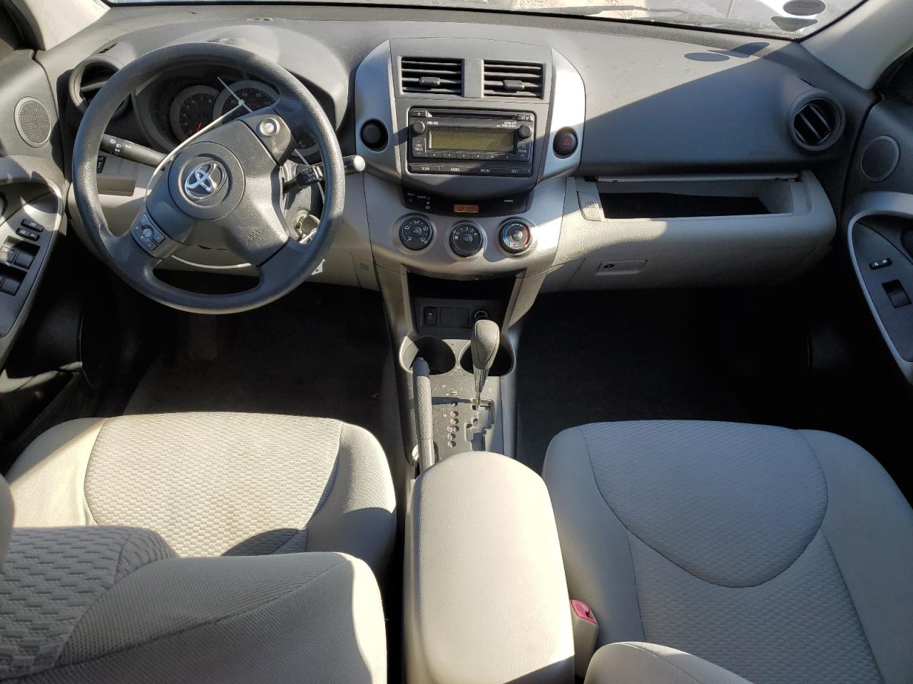 2012 Toyota RAV 4 - Image 8