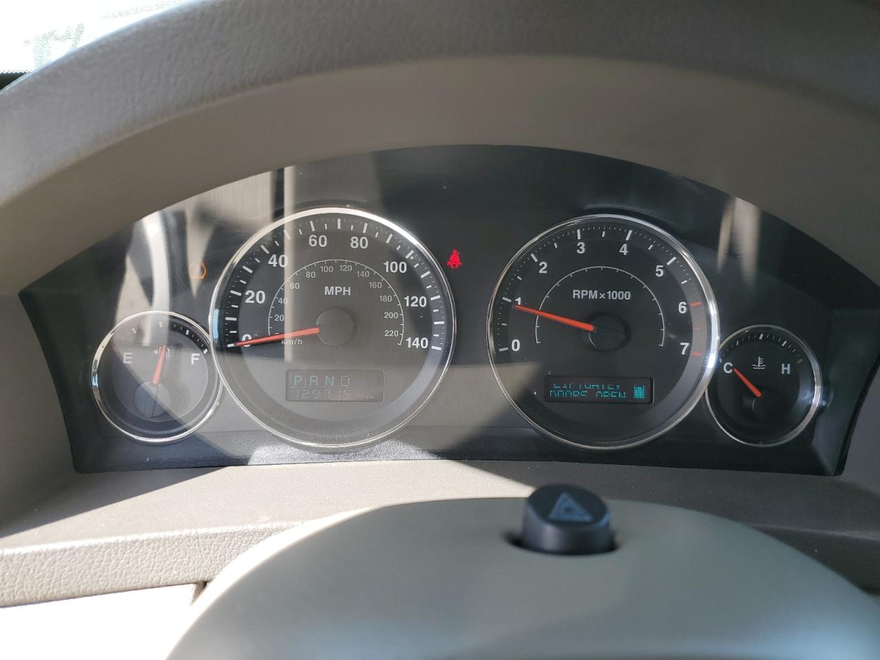 2007 Jeep Grand Cherokee - Image 9