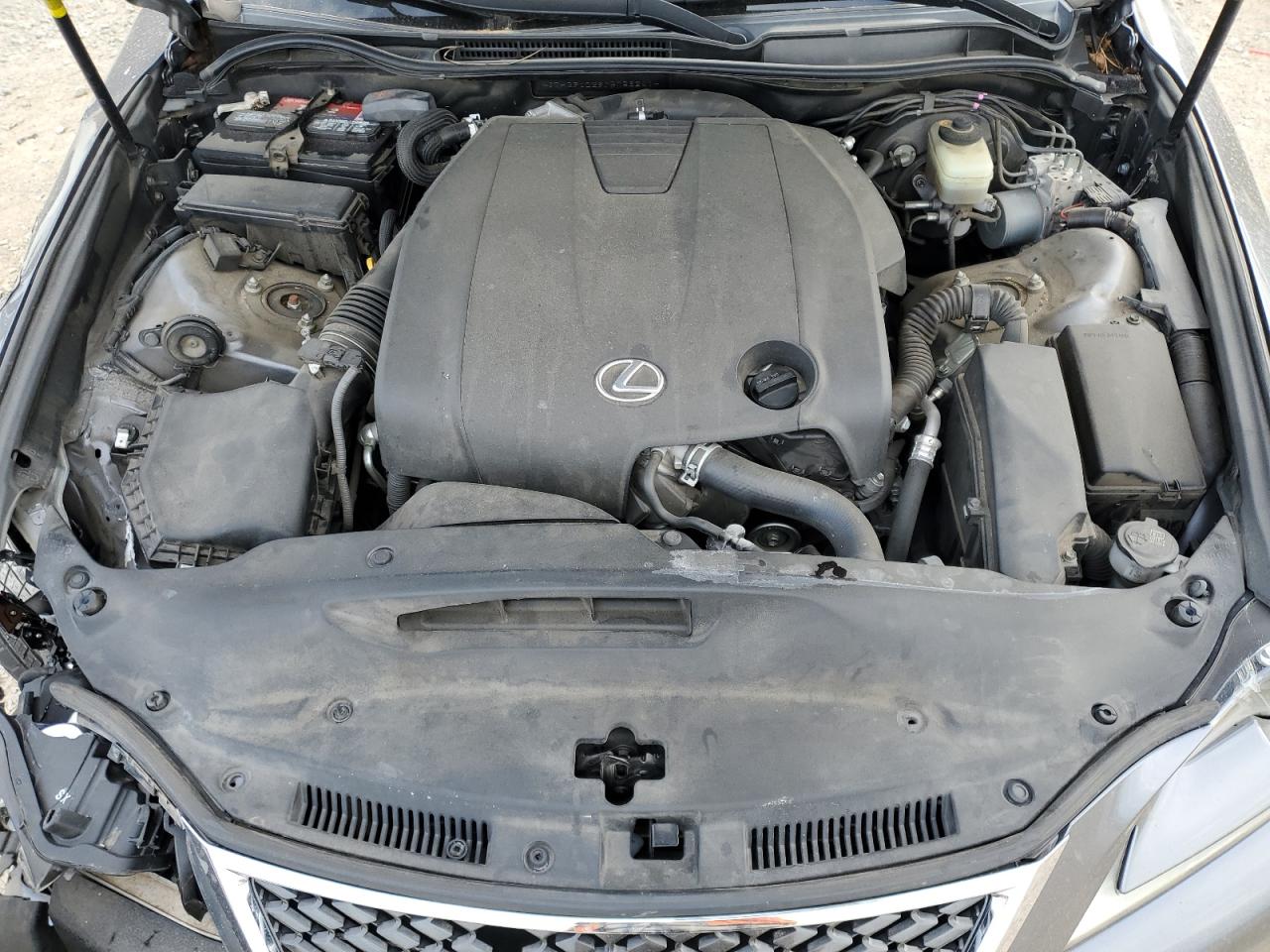 2015 Lexus IS - Image 11