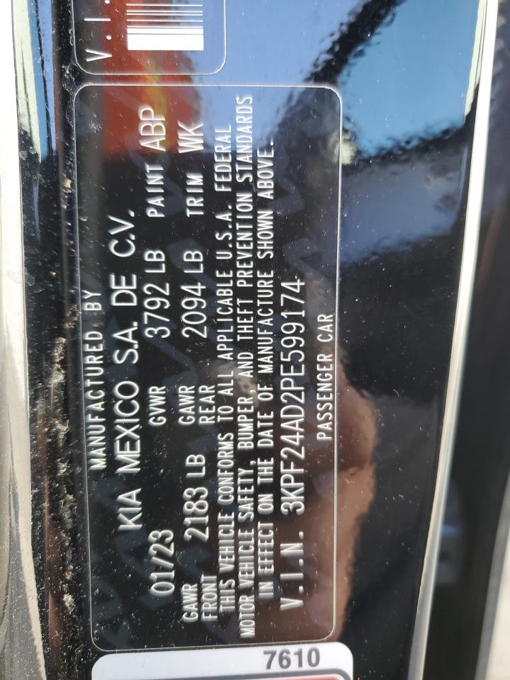 2023 Kia Forte - Image 13