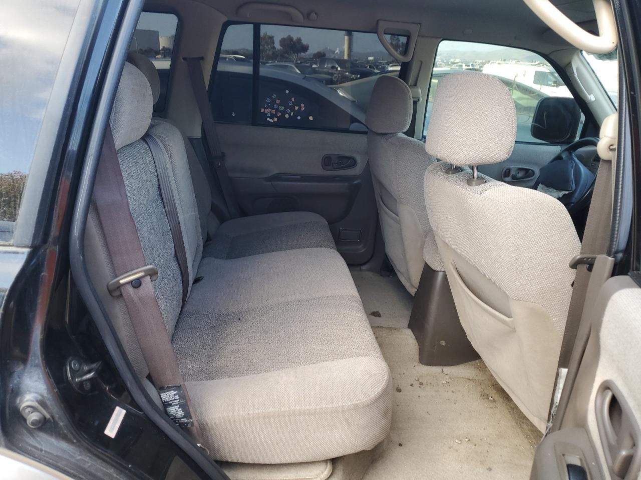 1999 Mitsubishi Montero - Image 11