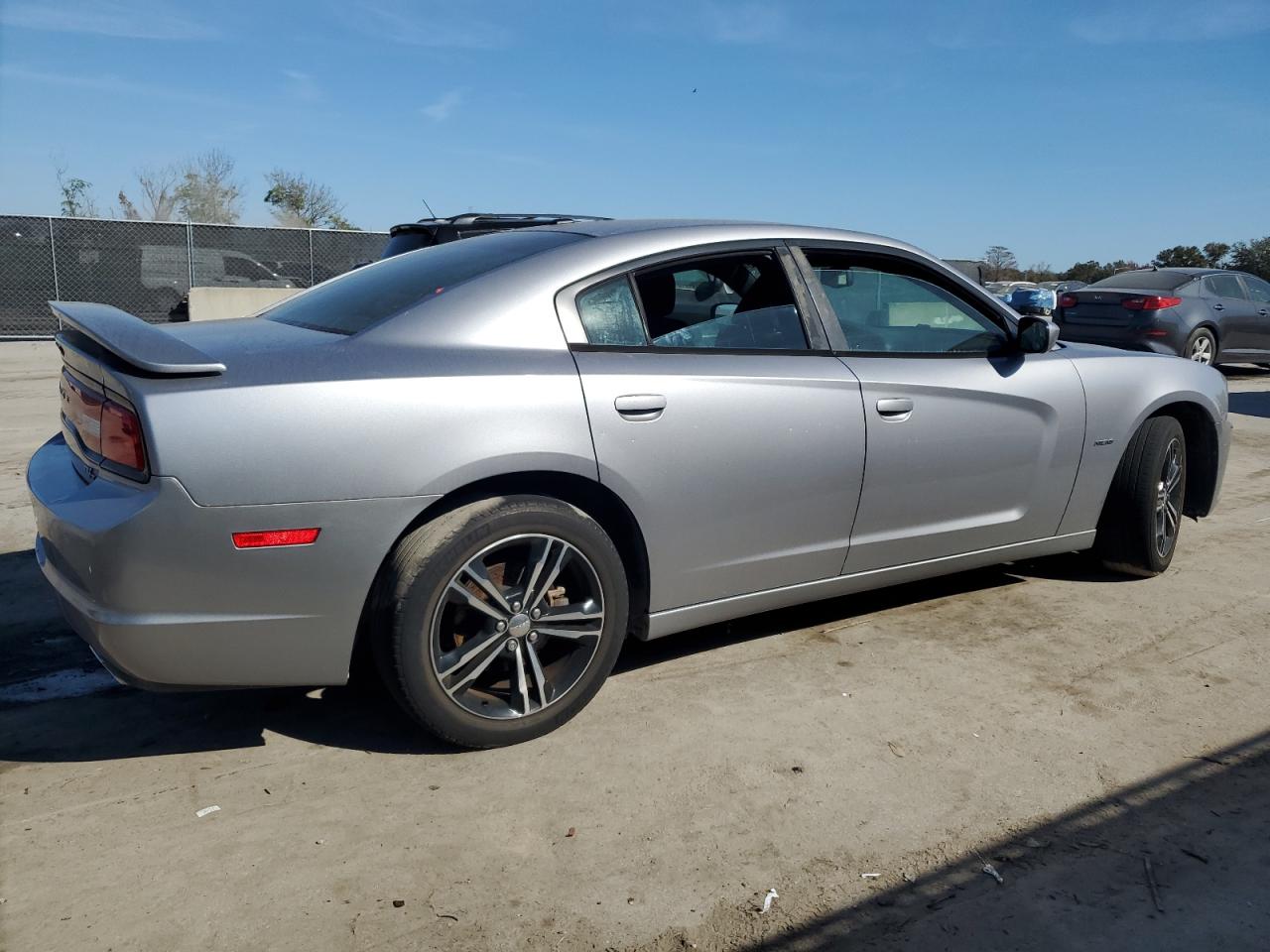 2014 Dodge Charger - Image 3