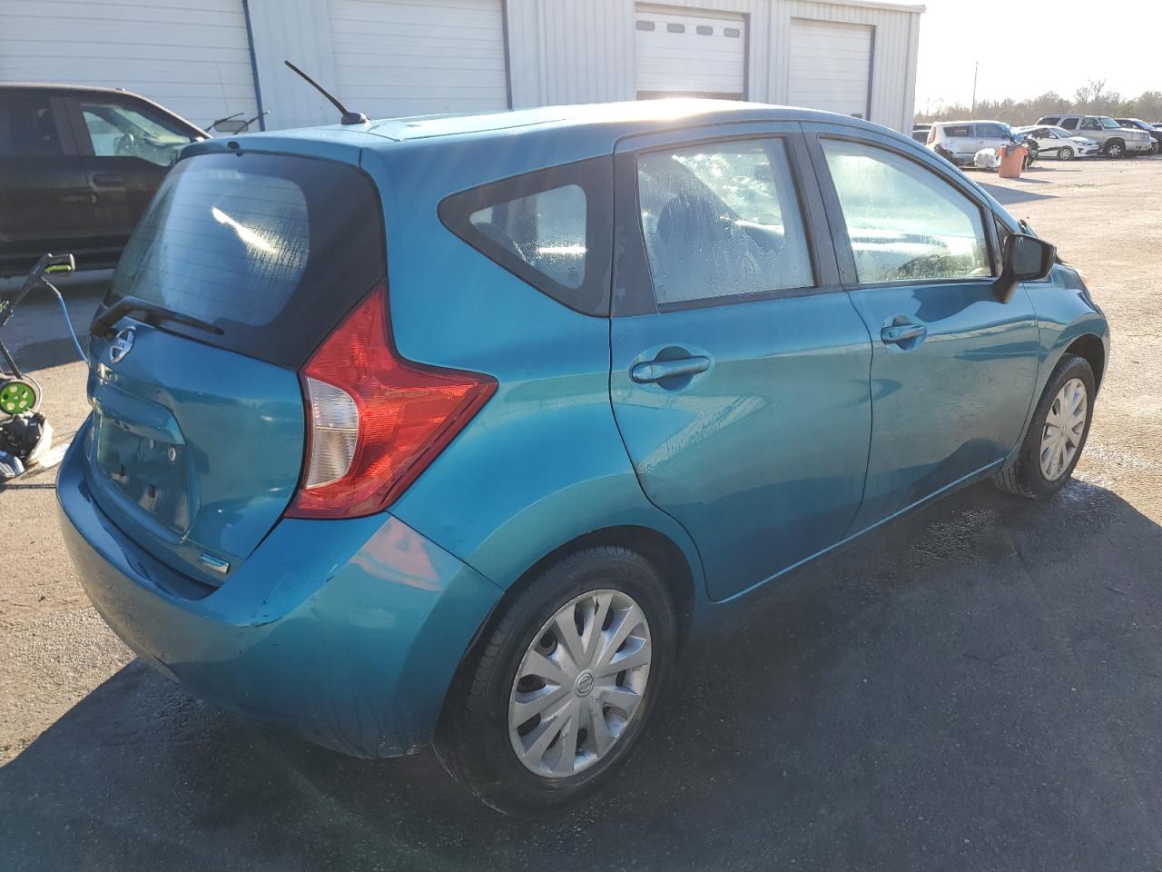 2015 Nissan Versa - Image 3