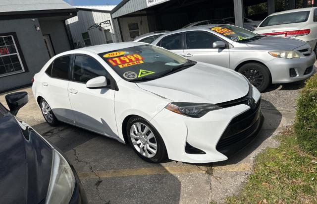 Sedans TOYOTA COROLLA 2017 White