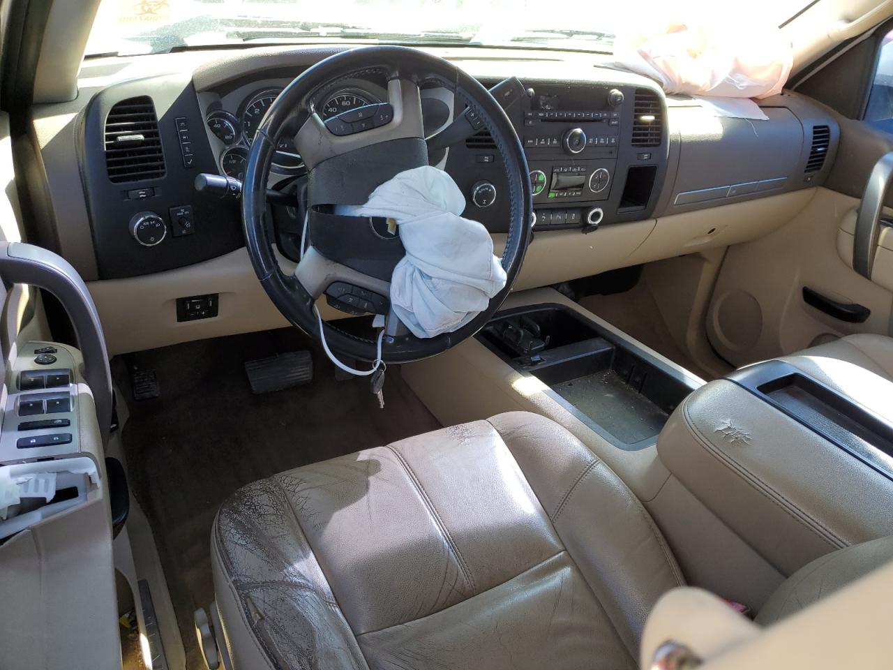 2013 Chevrolet Silverado - Image 8